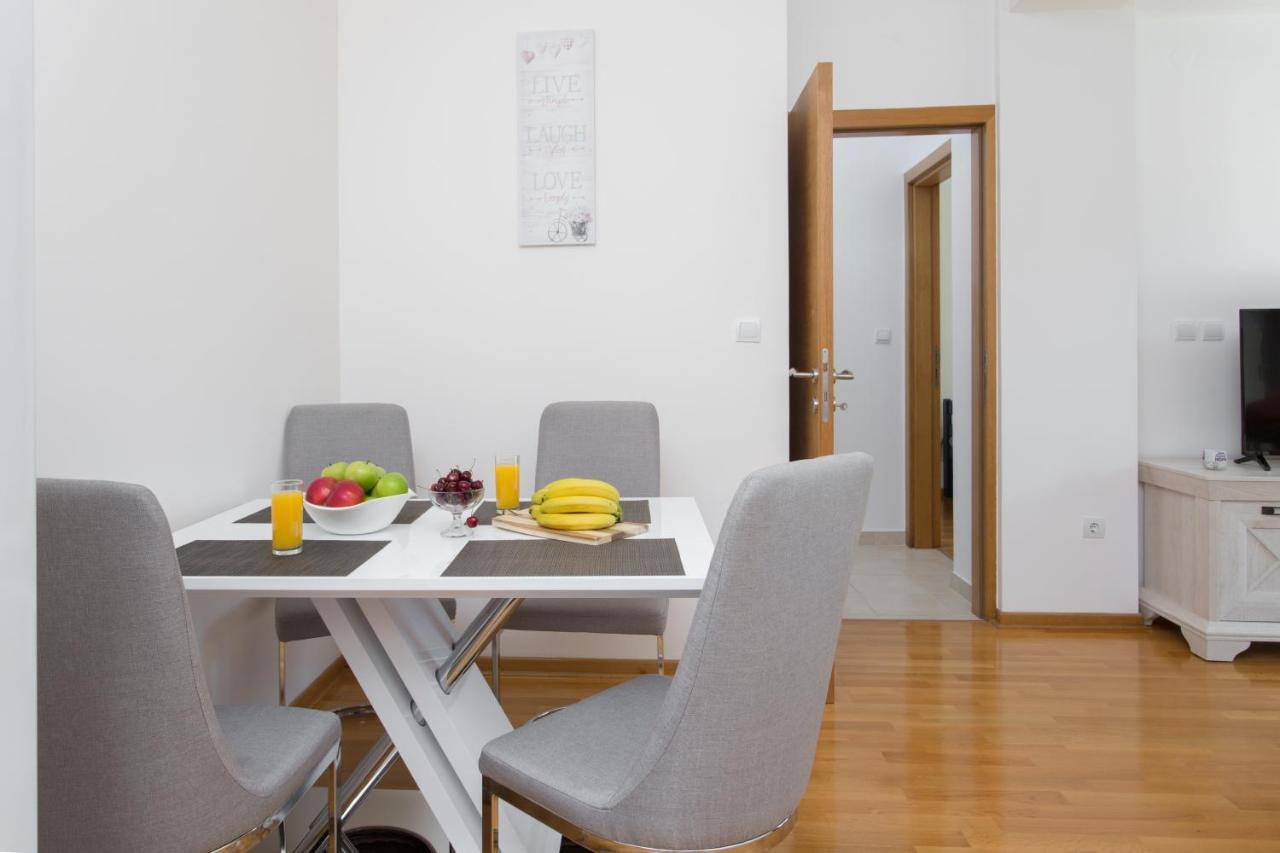 Perla Di Boka Apartment Baošići Екстериор снимка
