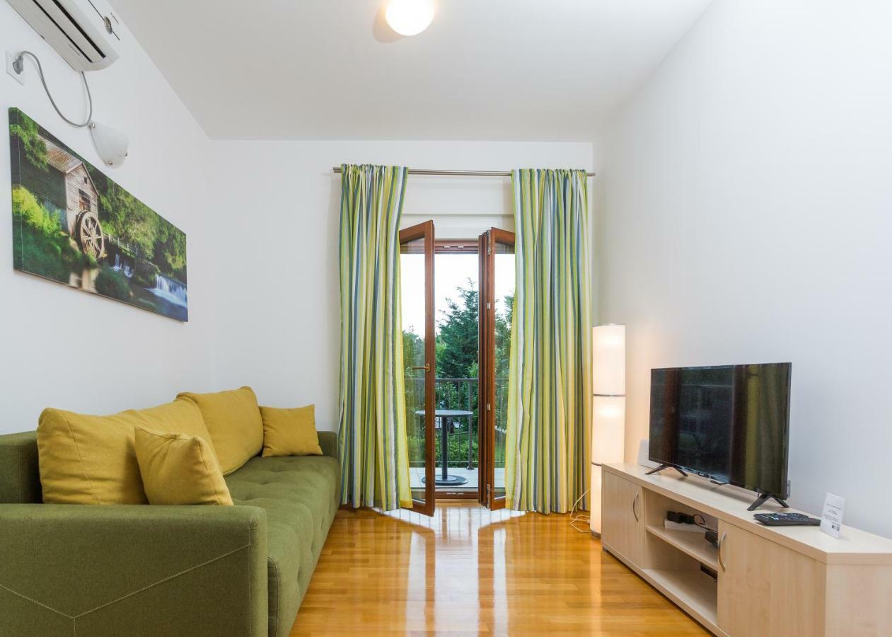 Perla Di Boka Apartment Baošići Екстериор снимка